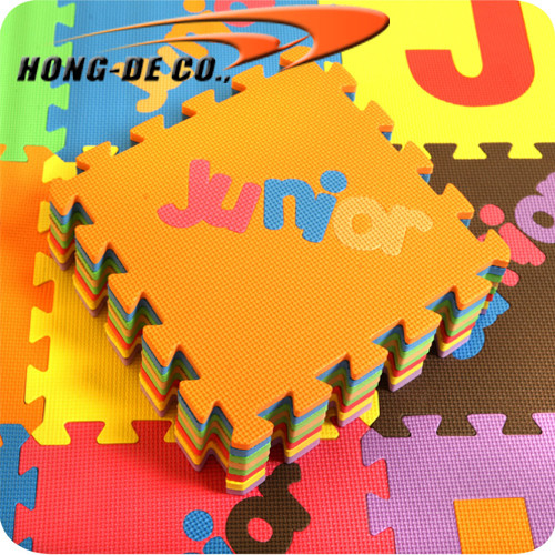 Eco Friendly EN71 Foam Letters And Numbers Mat / 30cm By 30cm Kids Game Mat